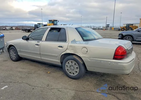 2007 Mercury Grand Marquis Gs z USA, uszkodzony, nr VIN 2MEFM74W07X621464